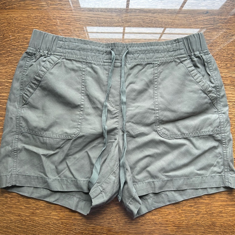 Talbots Women's Olive Shorts